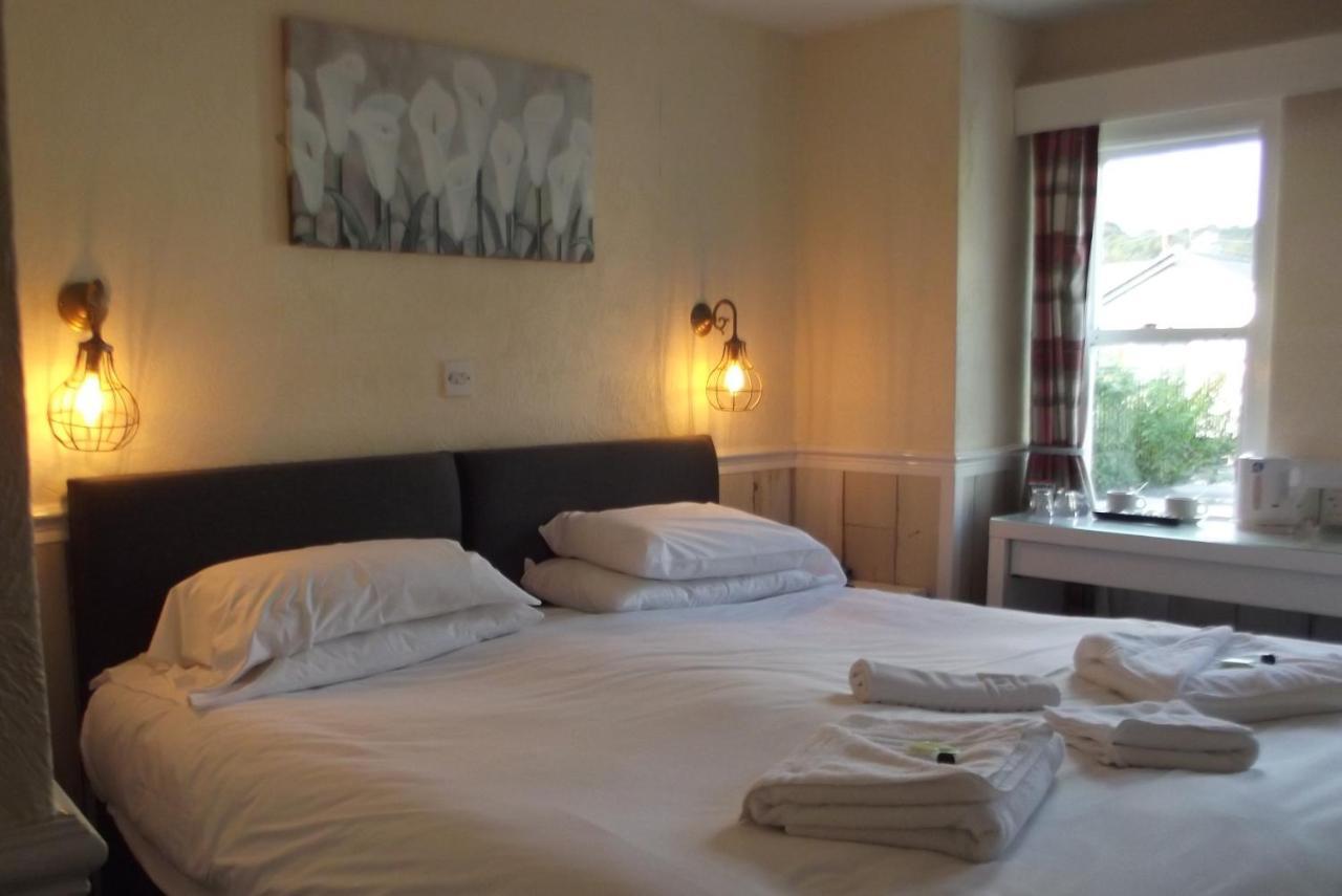 The Liverpool Arms Hotel Beaumaris Bagian luar foto